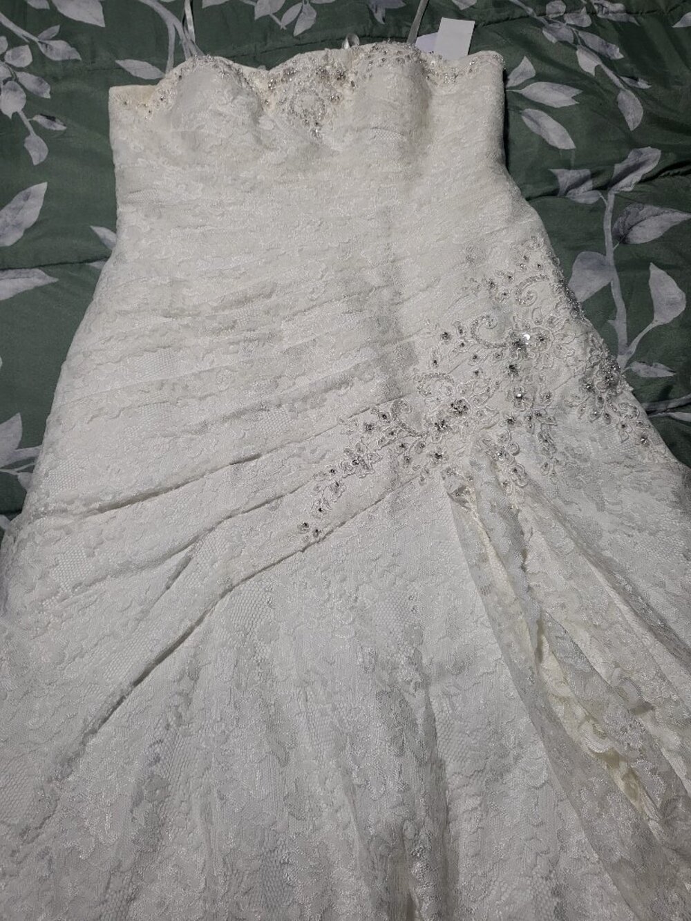 Ivory lace strapless wedding dress